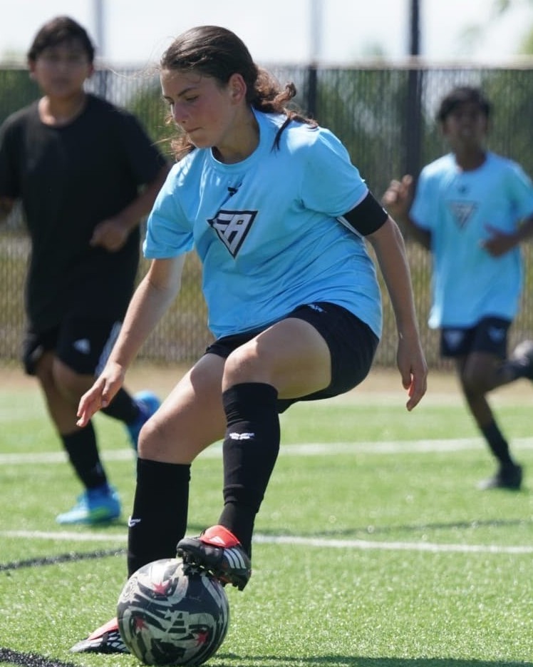 Christina Ruiz, Midfielder